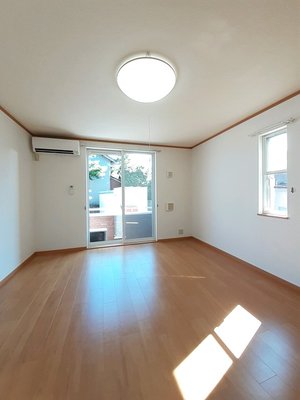のマンスリーマンション・ウィークリーマンション「モワメーム 104・洋室(No.1492303)」メイン画像