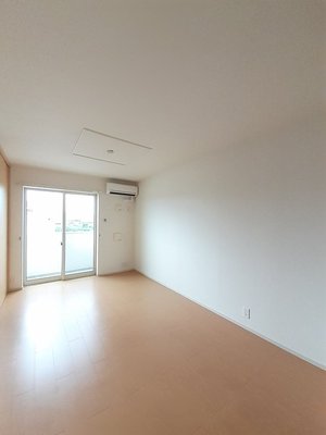 池戸駅（香川県）のマンスリーマンション・ウィークリーマンション「カーサ　ベレッツァＡ 202・洋室(No.1492430)」メイン画像