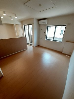 のマンスリーマンション・ウィークリーマンション「ジュネス・ヌーベルⅣ 102・LDK(No.1492675)」メイン画像