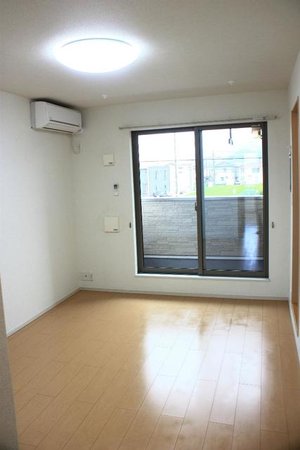 広島県のマンスリーマンション・ウィークリーマンション「グラン・ジュテⅡ 201・洋室(No.1492692)」メイン画像