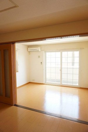 のマンスリーマンション・ウィークリーマンション「クリスタル　Ｂ 101・洋室(No.1492740)」メイン画像