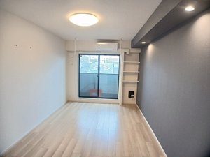 のマンスリーマンション・ウィークリーマンション「ヒカルサ堺市文珠橋通Ⅰ 305・洋室(No.1492775)」メイン画像