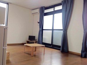のマンスリーマンション・ウィークリーマンション「レオパレスＡｍｏｕｒ 101(No.1492873)」メイン画像