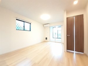 のマンスリーマンション・ウィークリーマンション「ルーナ　ピエーナ 102・洋室(No.1493107)」メイン画像
