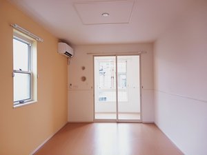 のマンスリーマンション・ウィークリーマンション「ファミーユ 102・洋室(No.1493209)」メイン画像