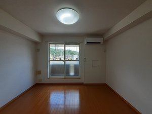 のマンスリーマンション・ウィークリーマンション「ドゥ・ドミール　Ｃ 202・洋室(No.1493225)」メイン画像