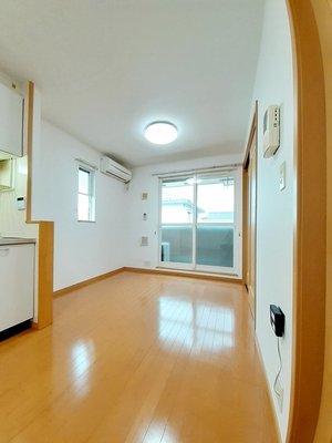 のマンスリーマンション・ウィークリーマンション「サンボヌールⅢ 202・洋室(No.1493227)」メイン画像