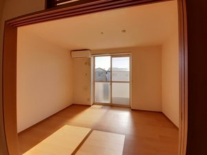 のマンスリーマンション・ウィークリーマンション「リバーシャロー 206・洋室(No.1493258)」メイン画像
