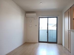 のマンスリーマンション・ウィークリーマンション「ルミエール　ソレイユ 102・洋室(No.1493372)」メイン画像