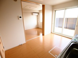 福岡県のマンスリーマンション・ウィークリーマンション「リバーサイド　みどりやまＡ 103・洋室(No.1493438)」メイン画像