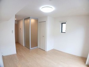 のマンスリーマンション・ウィークリーマンション「メゾン　コンソラトゥールＢ 101・洋室(No.1493560)」メイン画像