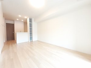 のマンスリーマンション・ウィークリーマンション「メゾン　ド　コルヌイエ　Ⅱ 102・洋室(No.1493871)」メイン画像