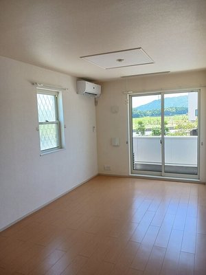 のマンスリーマンション・ウィークリーマンション「サイレント 101・洋室(No.1493935)」メイン画像
