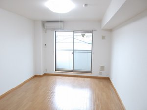草津市のマンスリーマンション・ウィークリーマンション「シェーネ 201・洋室(No.1493949)」メイン画像