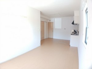 のマンスリーマンション・ウィークリーマンション「ピアチェーレⅢ 105・洋室(No.1493952)」メイン画像