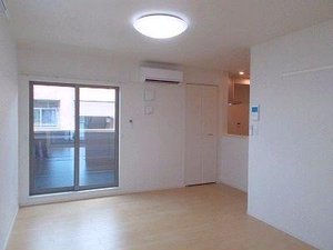 のマンスリーマンション・ウィークリーマンション「アメニティプラザ朱雀 202・洋室(No.1493968)」メイン画像