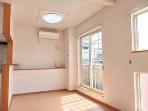 のマンスリーマンション・ウィークリーマンション「ソレアードユニティⅠ 203・洋室(No.1493975)」メイン画像