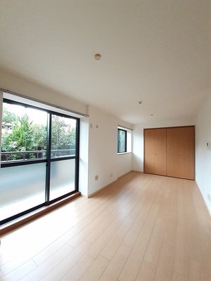 のマンスリーマンション・ウィークリーマンション「コンフォート鎌田 102・洋室(No.1493986)」メイン画像