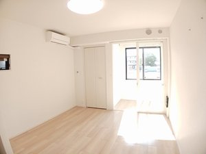 佐賀市のマンスリーマンション・ウィークリーマンション「エレガンス　Ⅲ 101・洋室(No.1494013)」メイン画像