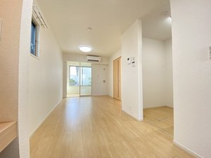 のマンスリーマンション・ウィークリーマンション「リヴァープレッソ 105・洋室(No.1494043)」メイン画像