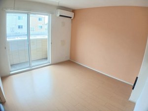 のマンスリーマンション・ウィークリーマンション「アイランドヒルズアミビヨンド 102・洋室(No.1494047)」メイン画像