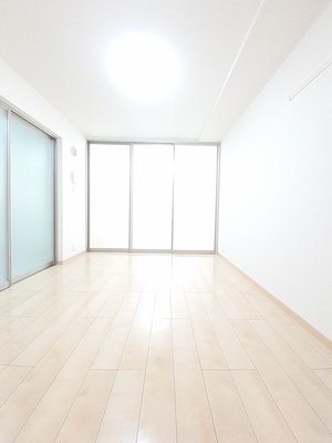 東京都のマンスリーマンション・ウィークリーマンション「カドリフォリエ 105・洋室(No.1494170)」メイン画像