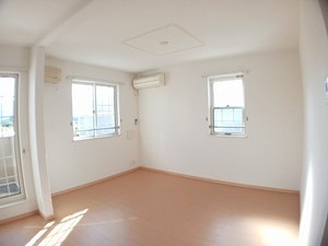 のマンスリーマンション・ウィークリーマンション「イリーデ・カーサ 204・洋室(No.1494219)」メイン画像