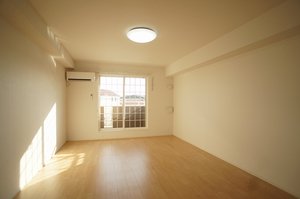 のマンスリーマンション・ウィークリーマンション「ディアコート 202・洋室(No.1494371)」メイン画像