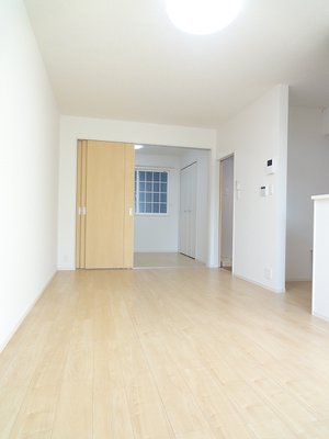 のマンスリーマンション・ウィークリーマンション「メゾン・ド・リヴィエール　Ｅ 102・洋室(No.1494374)」メイン画像