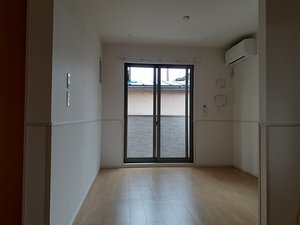 のマンスリーマンション・ウィークリーマンション「パール　ベルク　Ⅱ 101・洋室(No.1494386)」メイン画像