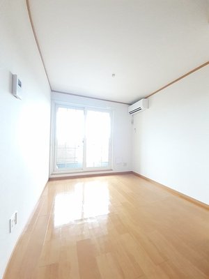 のマンスリーマンション・ウィークリーマンション「メゾンドパルティール 203・洋室(No.1494429)」メイン画像