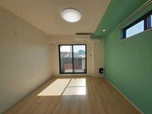 のマンスリーマンション・ウィークリーマンション「オーヴェスト　アンビエンテ　Ⅱ 303・洋室(No.1494495)」メイン画像