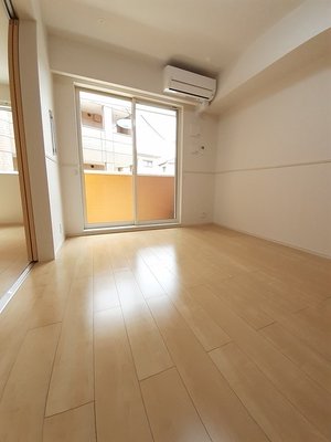 のマンスリーマンション・ウィークリーマンション「クラウド平井　Ⅱ 102・洋室(No.1494507)」メイン画像