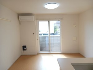 のマンスリーマンション・ウィークリーマンション「ロワールⅢ 102・洋室(No.1494583)」メイン画像