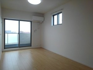 のマンスリーマンション・ウィークリーマンション「ウェル　パーク　Ⅱ 301・洋室(No.1494624)」メイン画像