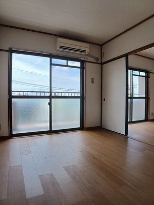 のマンスリーマンション・ウィークリーマンション「ルミエールカサマ 301・洋室(No.1494629)」メイン画像