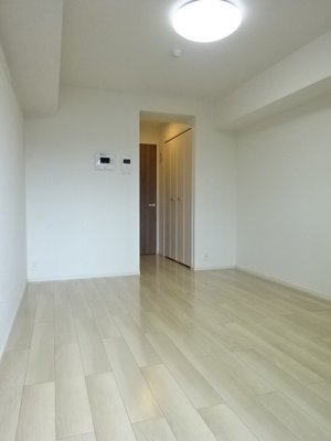 のマンスリーマンション・ウィークリーマンション「ヒルズ　ガーデン 203・洋室(No.1494707)」メイン画像