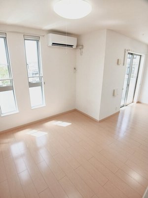 のマンスリーマンション・ウィークリーマンション「ＤＥＶＥＬＯＰ 201・洋室(No.1494875)」メイン画像
