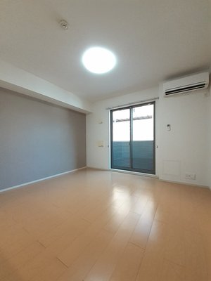 のマンスリーマンション・ウィークリーマンション「パサージュ南斎院 103・洋室(No.1495078)」メイン画像