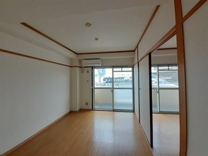 のマンスリーマンション・ウィークリーマンション「ディアコートⅡ 303・洋室(No.1495191)」メイン画像