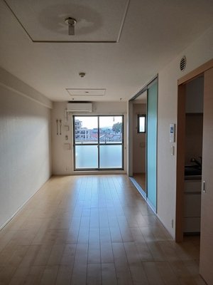 のマンスリーマンション・ウィークリーマンション「プルメリア 403・洋室(No.1495345)」メイン画像