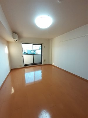 のマンスリーマンション・ウィークリーマンション「エステビエント 102・洋室(No.1495579)」メイン画像