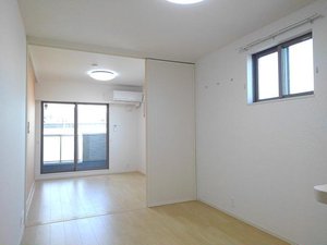 のマンスリーマンション・ウィークリーマンション「ラピス　ブラオ 202・洋室(No.1495629)」メイン画像