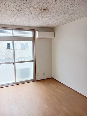のマンスリーマンション・ウィークリーマンション「シティハイツ今之浦Ｃ 202・洋室(No.1495631)」メイン画像
