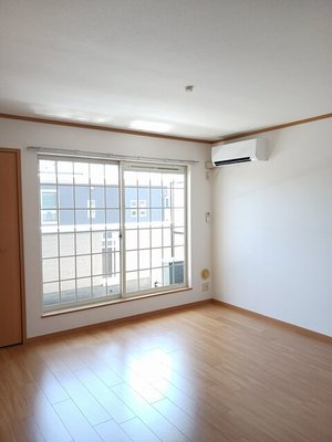 のマンスリーマンション・ウィークリーマンション「Ｍ・シャルマンローズＡ 202・洋室(No.1495636)」メイン画像