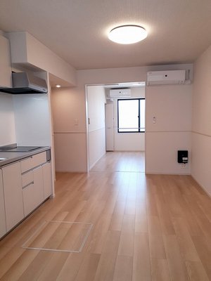 のマンスリーマンション・ウィークリーマンション「フェリーチェ東天王町　Ⅱ 102・洋室(No.1495665)」メイン画像