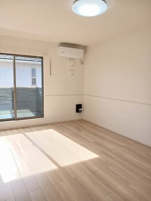 のマンスリーマンション・ウィークリーマンション「エアリーヒルⅦ 201・洋室(No.1495674)」メイン画像