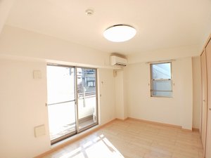 のマンスリーマンション・ウィークリーマンション「シャン・ド・フルール 206・洋室(No.1495718)」メイン画像