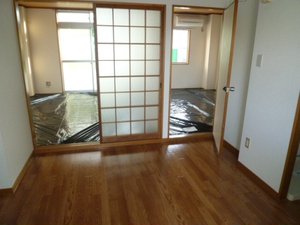 のマンスリーマンション・ウィークリーマンション「シティハイツ新地 103・洋室(No.1495770)」メイン画像