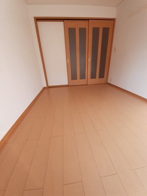 のマンスリーマンション・ウィークリーマンション「クラシックタウン　Ａ 103・洋室(No.1495817)」メイン画像